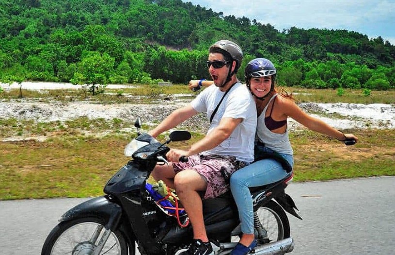Tips for riding a motorbike in Thailand (2022)